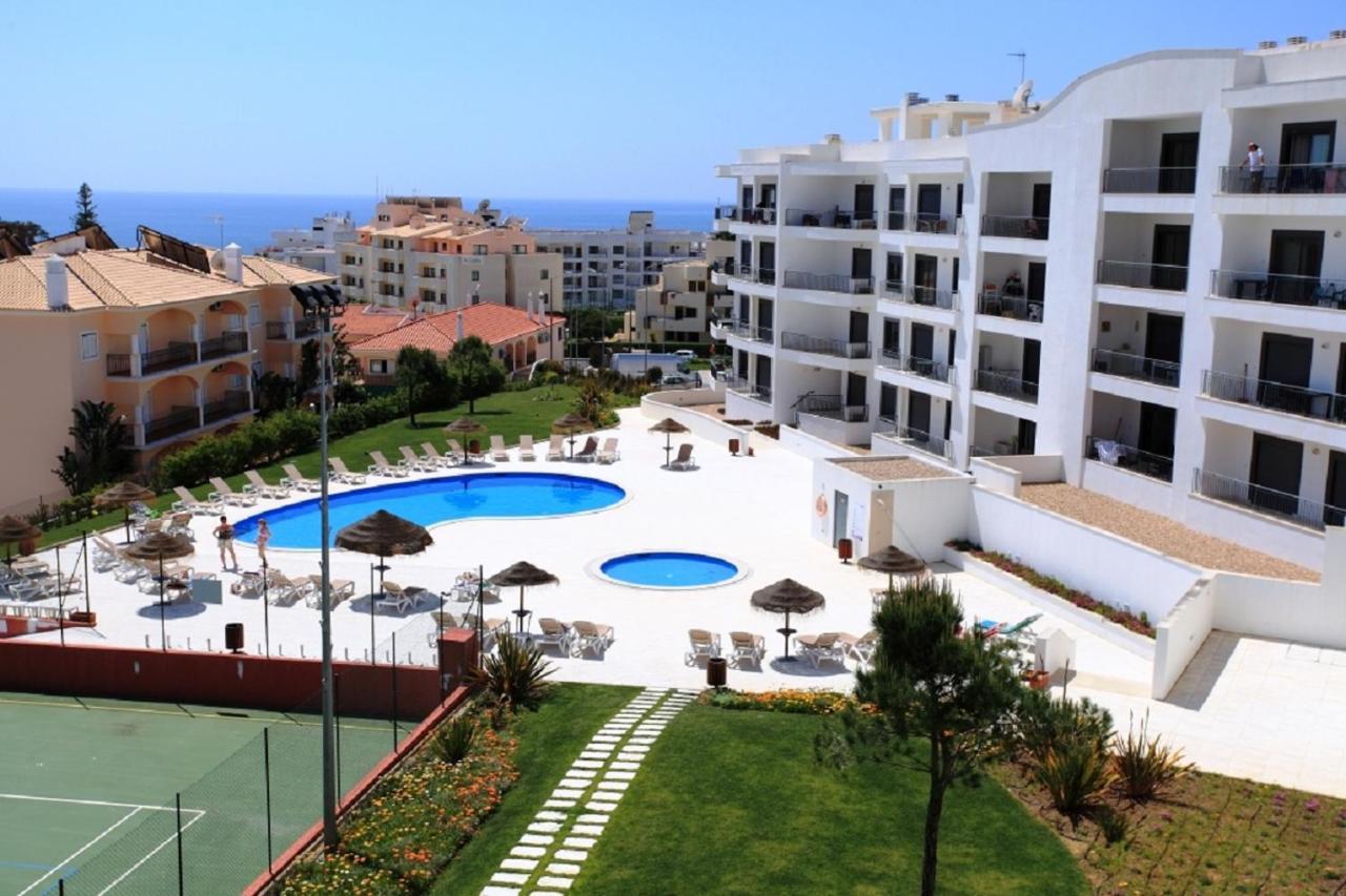 Vista Das Ondas Olhos De Agua Apartment Экстерьер фото